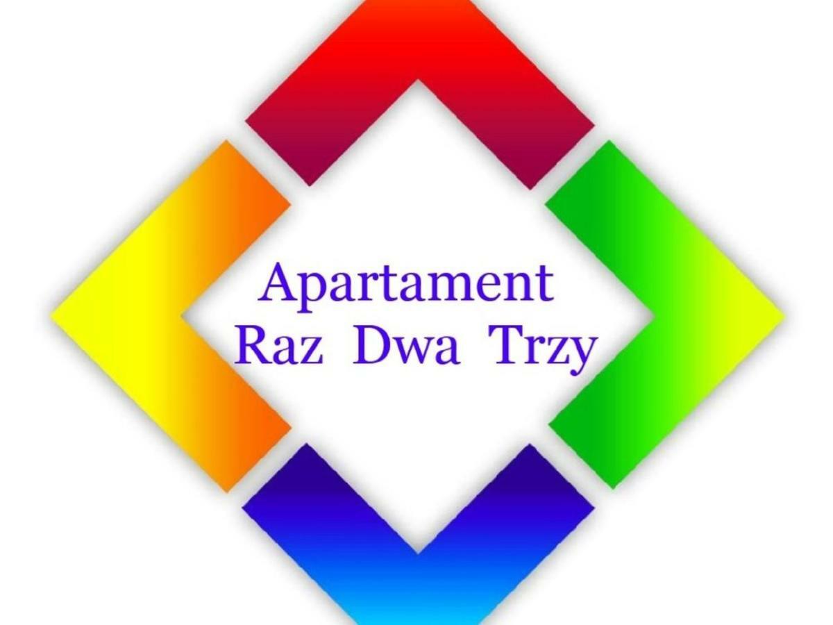 Raz Dwa Trzy